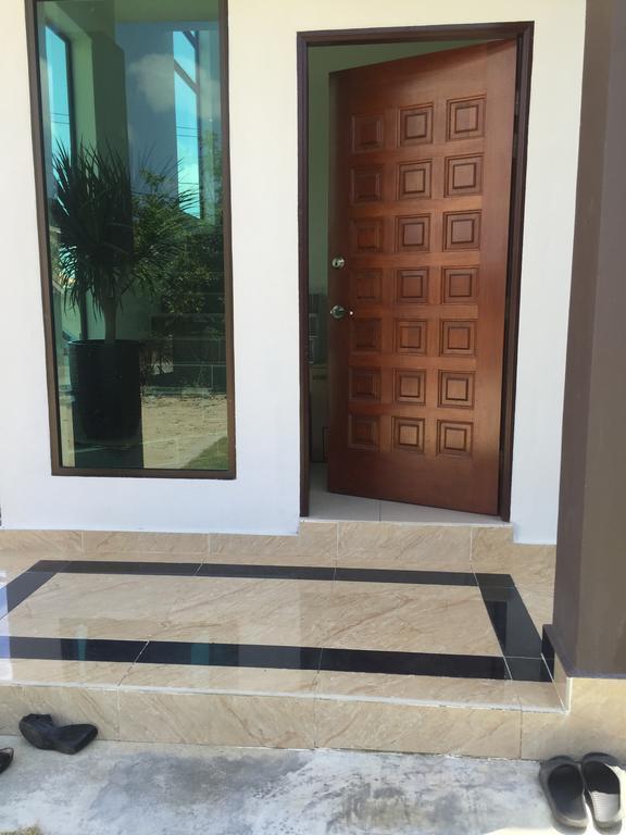 Ayah Holiday home